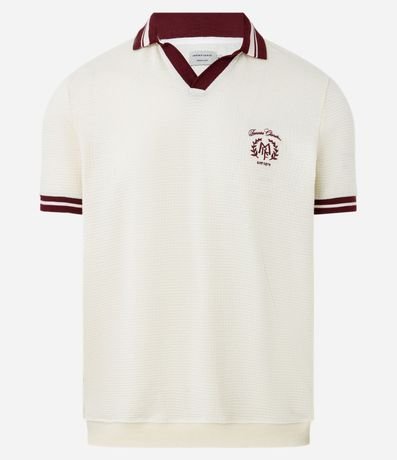 Remera Polo Comfort con Detalles Contrastantes y Estampa de Escudo 7