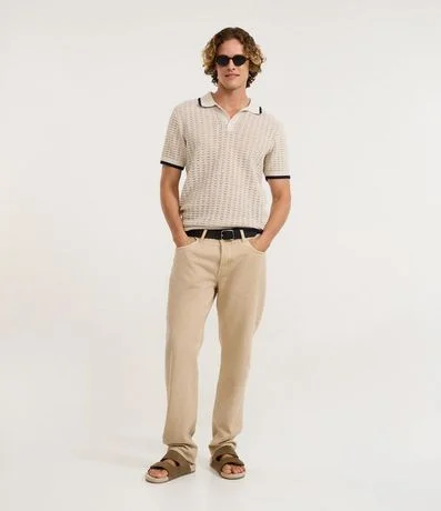 Camisa Polo en Algodón Texturizada con Cuello V y Detalle Contrastante 2