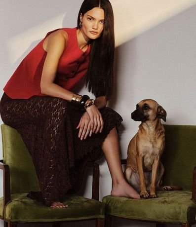 Pollera Larga en Encaje Floral