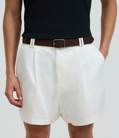 Cinturón en Material Sintético con Hebilla Fina 4