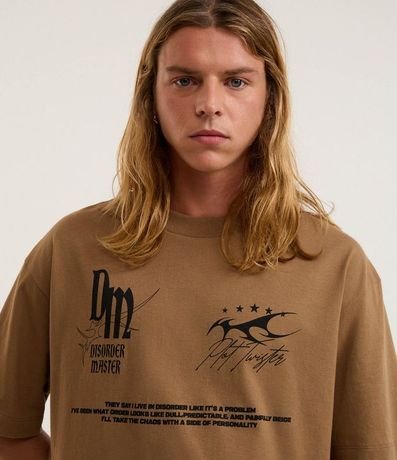 Remera Manga corta en Media Malla con Estampa Lettering Frente y Espalda 4