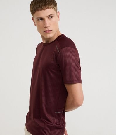 Remera Deportiva Regular con Tecnologia Dry 4