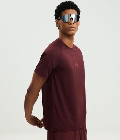 Remera Deportiva con Tecnologia Dry y Laser Cut 4