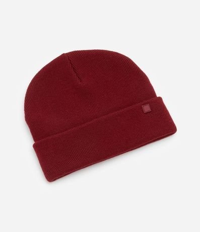 Gorro de Punto con Borde Plegado y Etiqueta Aplicada