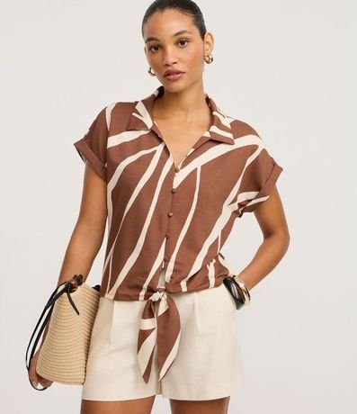 Blusa en Viscolycra con Lazo en el Ruedo y Estampa Abstracta