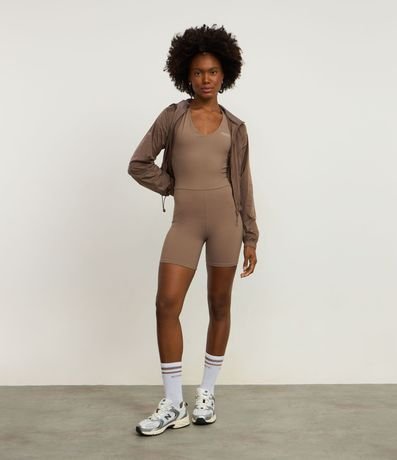 Enterito Deportivo Corto con Breteles Finos Cruzados en la Espalda 2