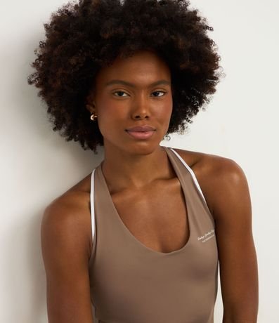 Enterito Deportivo Corto con Breteles Finos Cruzados en la Espalda 3