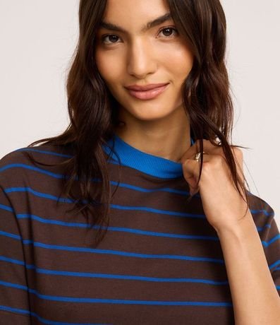 Remera Rayada en Malhão con Cuello Contrastante 3