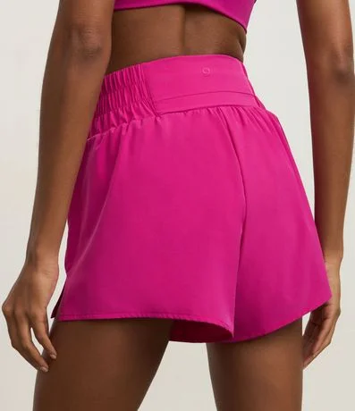 Bermuda Deportiva sin Costura con Bombacha Interna y Textura Lisa 4