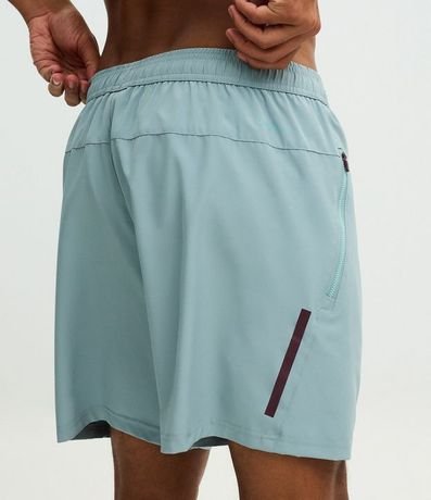 Bermuda Deportiva sin Estampado con Detalles de Colores 3