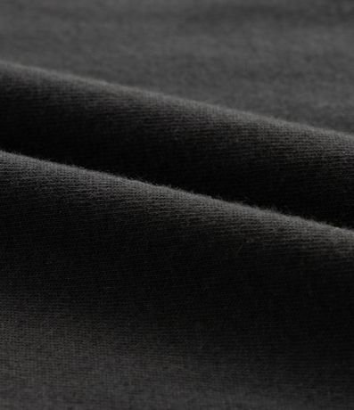 Remera Infantil Regular con Estampa de Carpincho Comendo Pizza - Talle 5 a 14 años 3