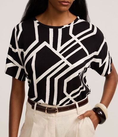 Blusa en Viscolycra con Cuello Redondo y Estampado Geométrico 4