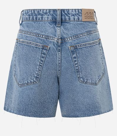 Bermuda Cintura Mediana en Jeans con Bajo Cortada 7