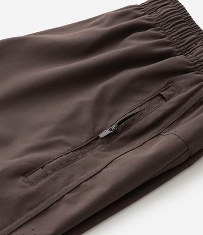 Bermuda Deportiva con Cintura elástica y Bolsillos con Cierre 6