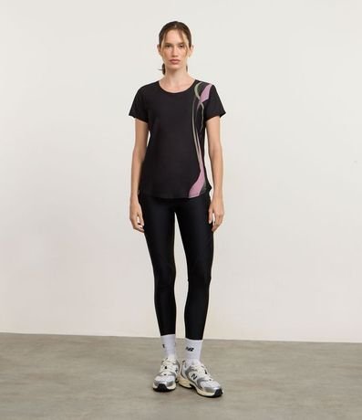 Remera Deportiva en Helanca con Manga Corta