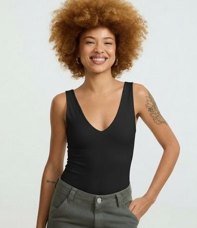 Body Musculosa en Poliamida con Escote en V