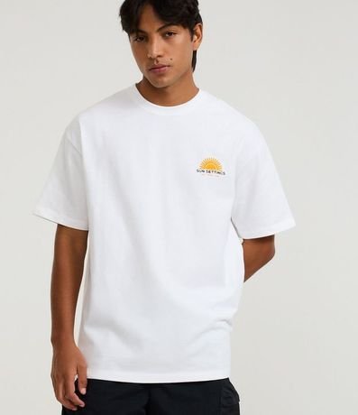 Remera Relaxed en Malhão con Estampa Lettering Sun Settings