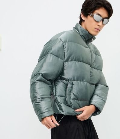 Campera Pesada en Poliamida Lisa con Efecto Metalizado 2