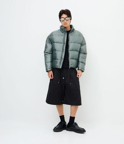 Campera Pesada en Poliamida Lisa con Efecto Metalizado 3