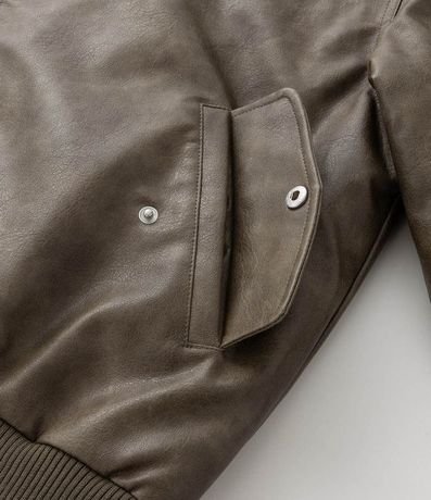 Campera Bomber en PU con Cremallera y Bolsillos 13