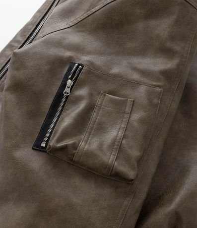 Campera Bomber en PU con Cremallera y Bolsillos 17