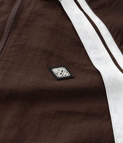 Campera en Poliamida con Rayas Laterales 7