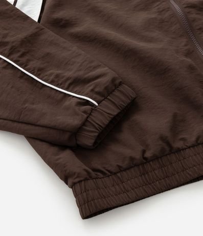 Campera en Poliamida con Rayas Laterales 8