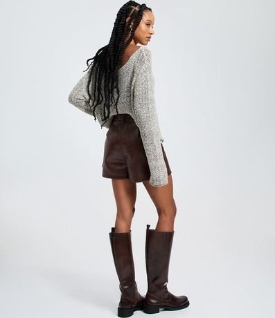 Short Pollera en PU con Bolsillos 4