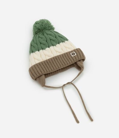Gorro Infantil en Efecto Punto con Rayas y Pompón – Talle 0 a 12 Meses