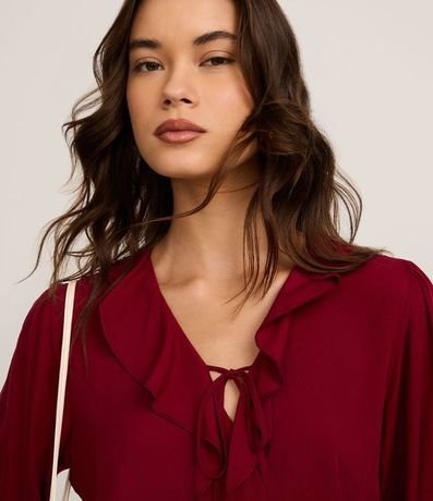 Blusa en Viscosa con Volados en el Escote y Puño 5