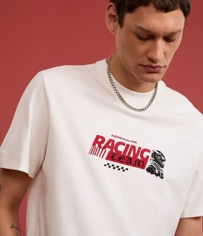 Remera Comfort en Algodón con Estampa Automovilismo y Lettering 5