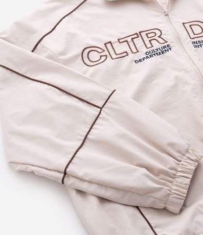 Campera Masculina en Tejido Tecnológico con Estampa Delantera 6