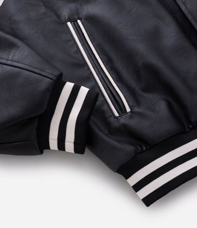 Campera Bomber en PU con Recortes y Bordado al Frente y en la Espalda 4