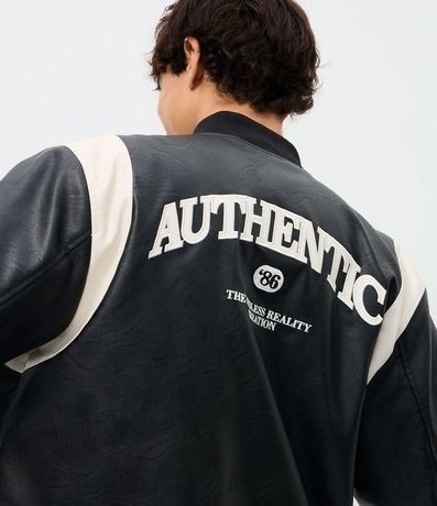 Campera Bomber en PU con Recortes y Bordado al Frente y en la Espalda 5