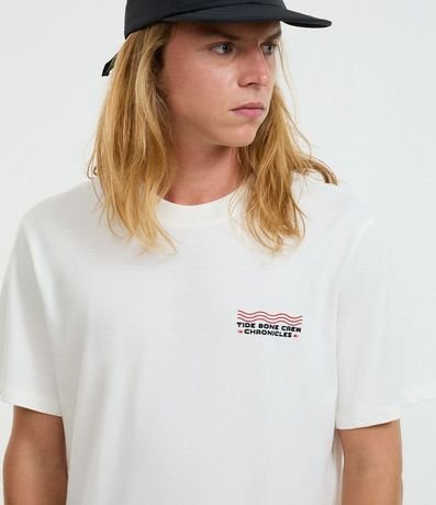 Remera Comfort en Algodón con Estampado de Calavera y Lettering Tide Bone Crew Chronicles 4