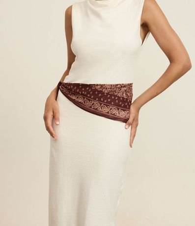 Pañuelo Triangular en Algodón con Estampado Paisley 5