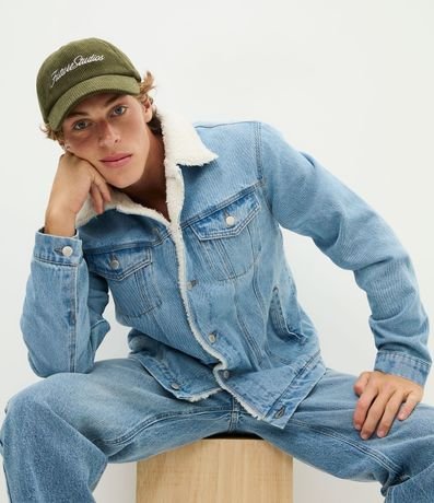 Chaqueta Masculina en Denim con Cuello Sherpa
