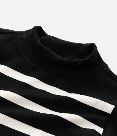 Remera Infantil Seamless Rayada con Cuello Alto – Talle 5 a 14 años 5