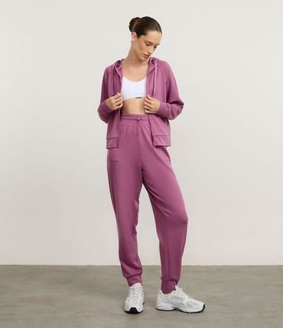 Campera Deportiva con Modal y Bolsillo Canguro