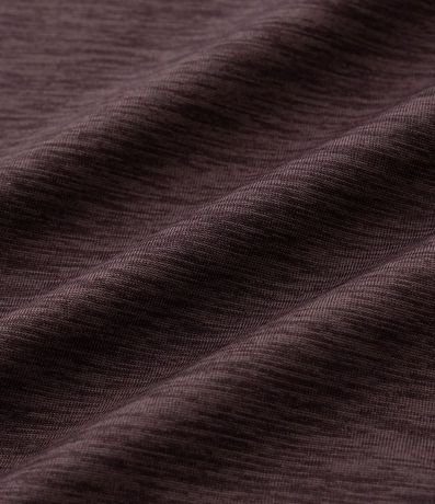 Remera Deportiva Térmica con Cremallera en el Cuello y Recortes 4