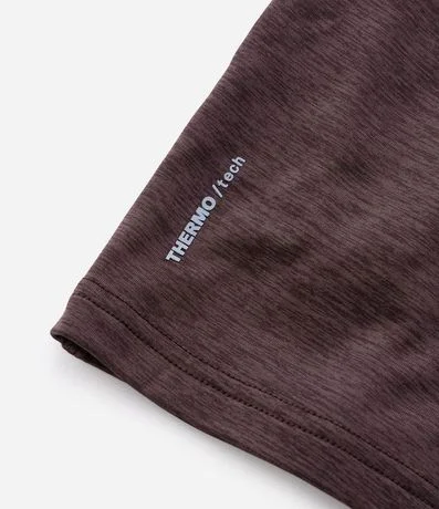 Remera Deportiva Térmica con Cremallera en el Cuello y Recortes 6