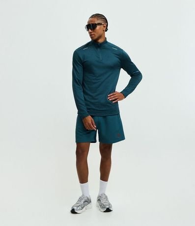 Remera Térmica Deportiva Acanalada y Cuello con Cierre 2