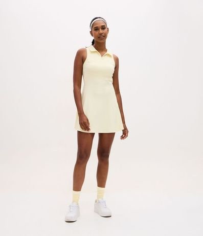 Vestido Evasê Deportivo en Microfibra con Short Interno 2