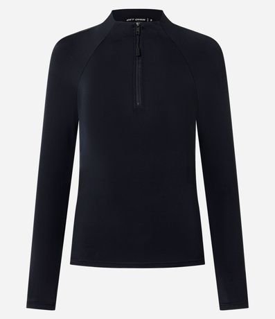 Remera Deportiva de Manga Larga y Cuello Alto 6