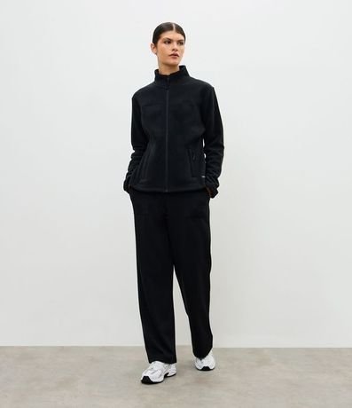 Campera Pesada Deportiva en Fleece con Cuello Alto 2