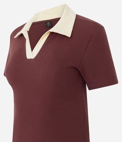 Blusa Acanalada en Rib con Cuello Polo Contrastante 6