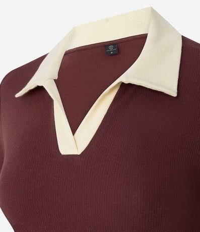 Blusa Acanalada en Rib con Cuello Polo Contrastante 7