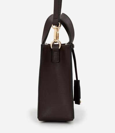Cartera Satchel Mediana con Asa Larga y detalles Metalizados 2
