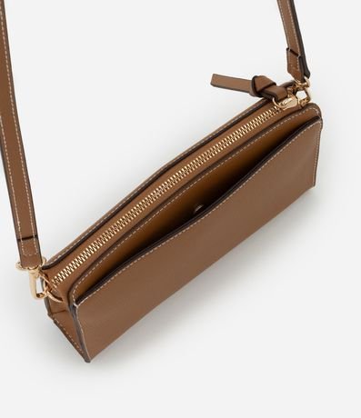 Cartera Pequeña con Asa Transversal y Detalles Metalizados 4