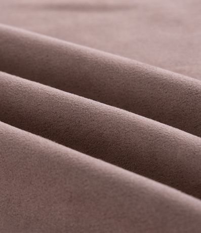 Remera Manga Corta en Gamuza con Lettering Knight 4